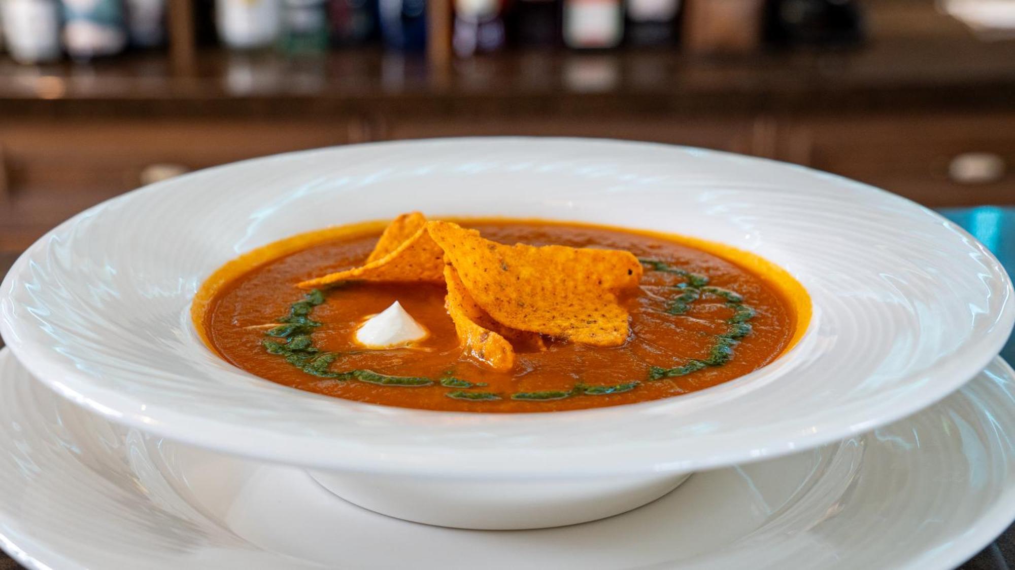 Boutique Odyseja & Spa Ciechocinek Luaran gambar A bowl of tortilla soup