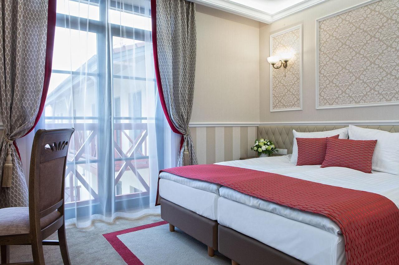 Boutique Odyseja & Spa Ciechocinek Luaran gambar A room at the hotel
